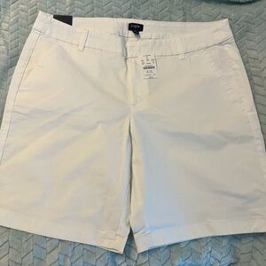 J. Crew Women's White Shorts NWT sz 14